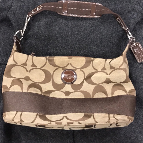 Negotiable! Authentic BNWOT Large Size Coach Purse - Picture 2 of 8